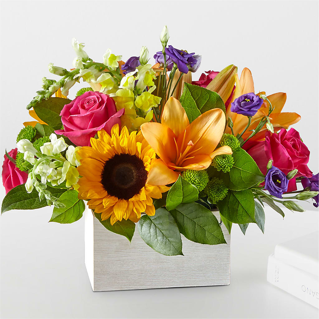 Best Day Box Bouquet – Exquisite Flowers, Freeport FL