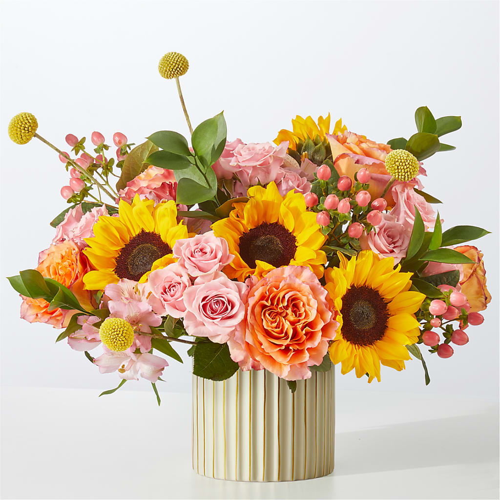 Sun's Out Bouquet – Exquisite Flowers, Freeport FL