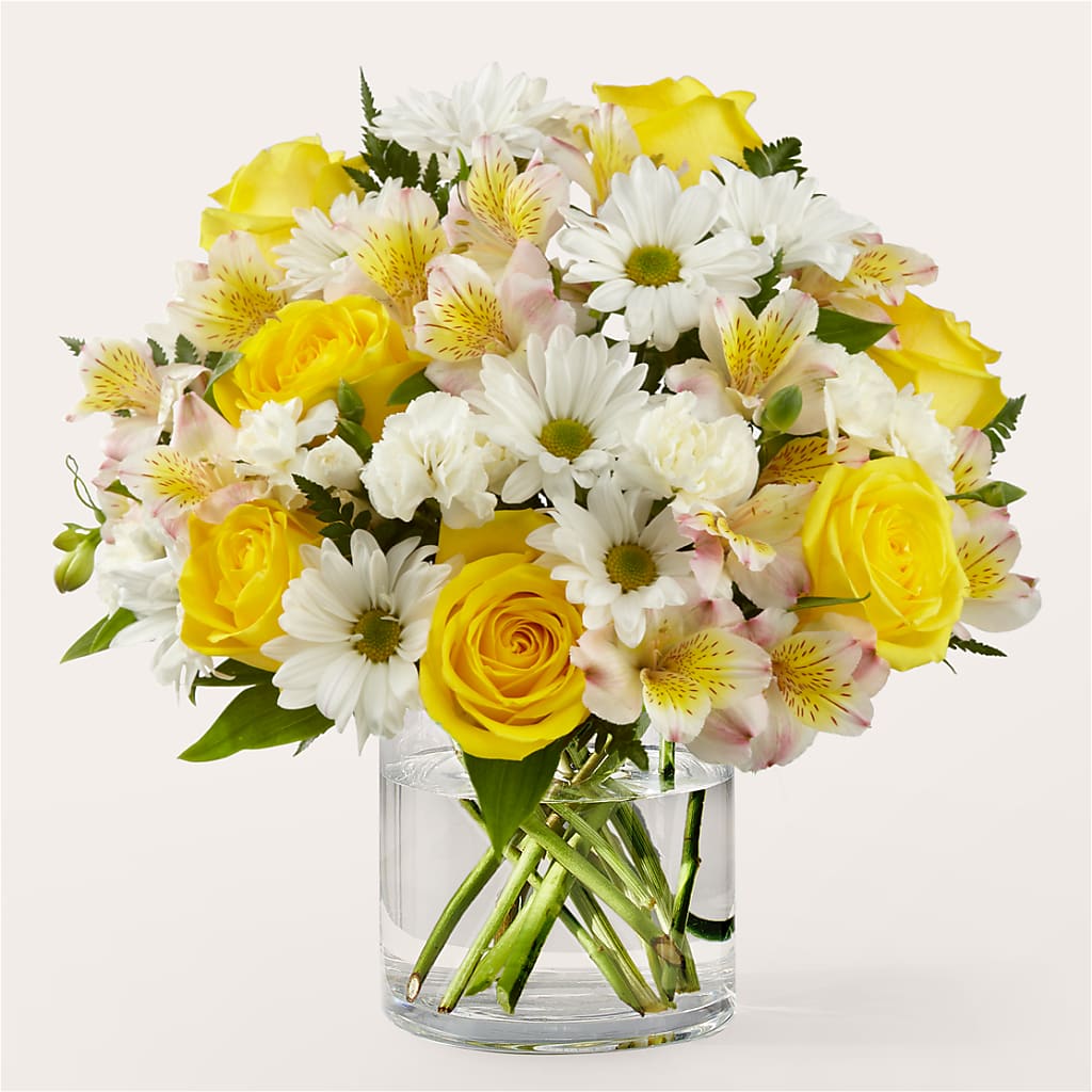 Gleeful Bouquet – Exquisite Flowers, Freeport FL