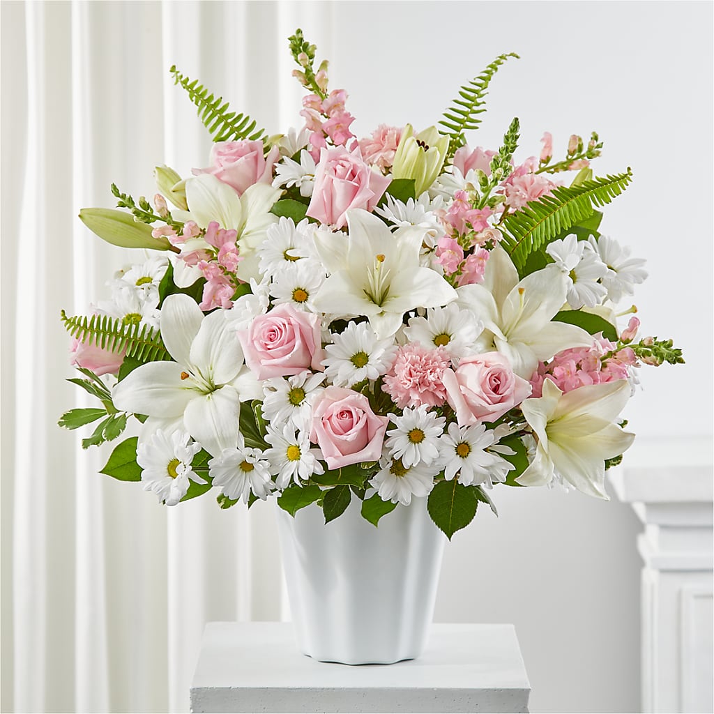 Soft Touch Tabletop Basket – Exquisite Flowers, Freeport FL