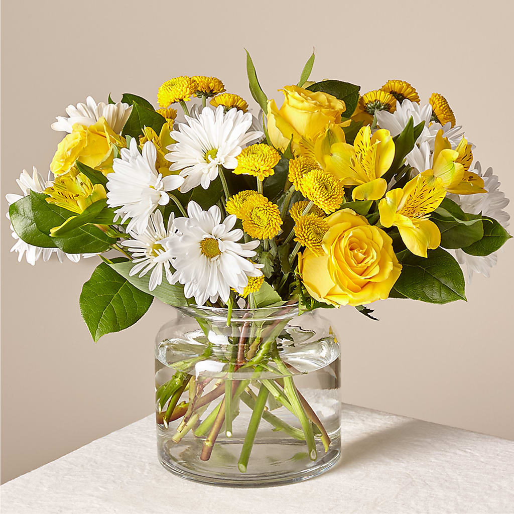 Sunny Sentiments Bouquet – Exquisite Flowers, Freeport FL