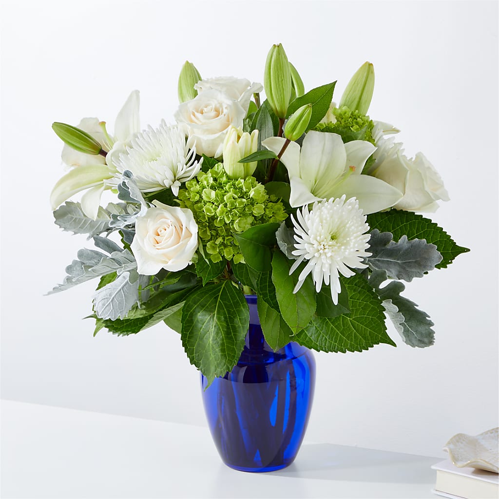 Snowy Dreams Bouquet – Exquisite Flowers, Freeport FL