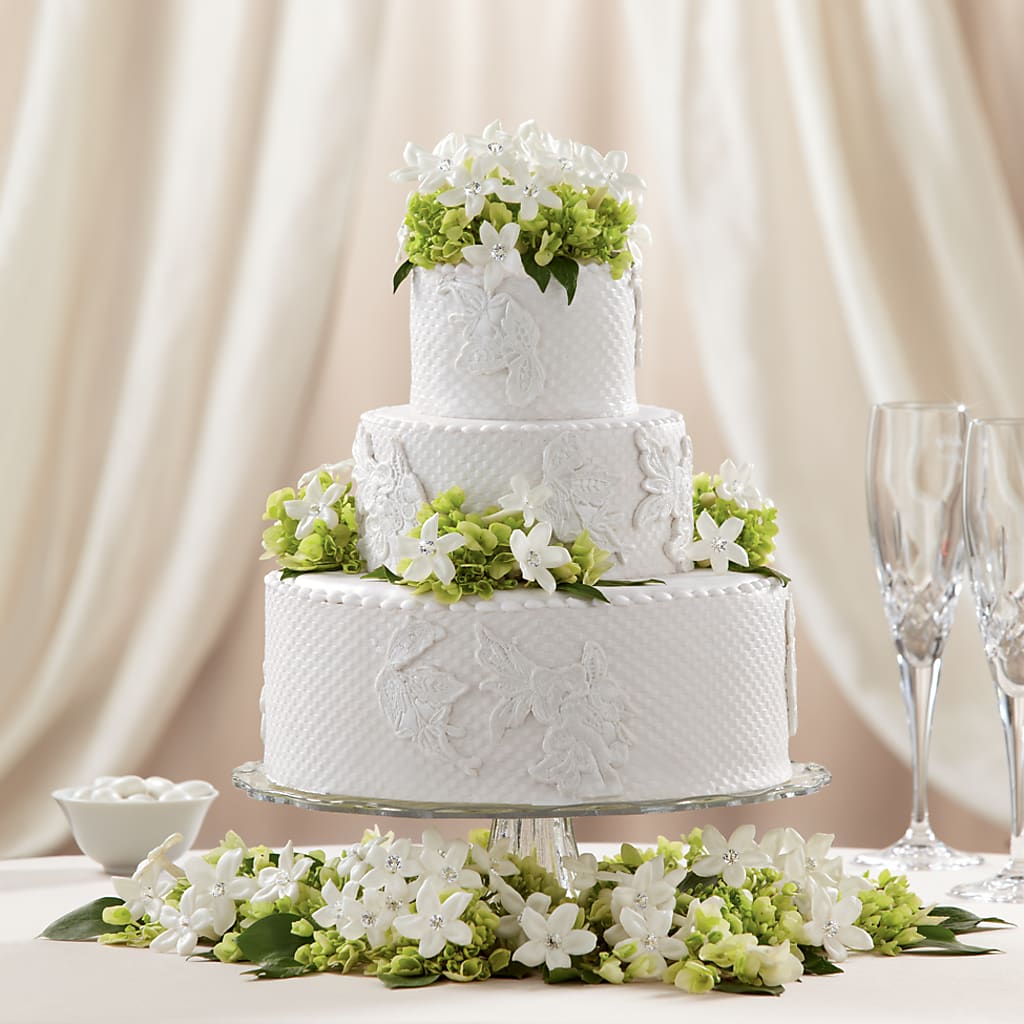Bloom & Blossom Cake Decor – Exquisite Flowers, Freeport FL
