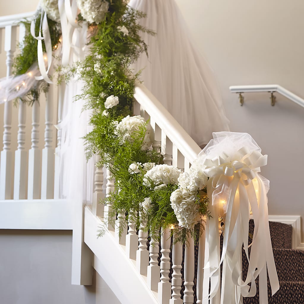 Champagne Dreams Garland – Exquisite Flowers, Freeport FL