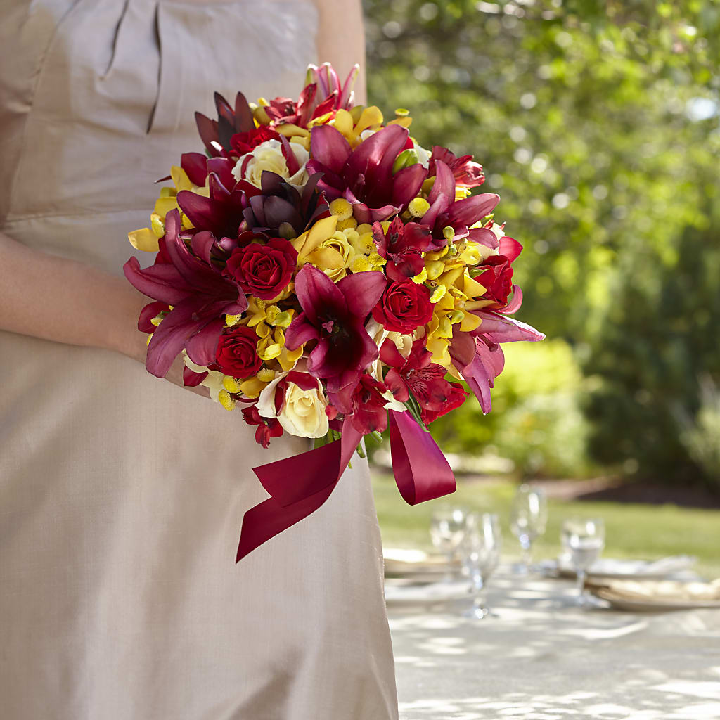 Sunningdale Bouquet – Exquisite Flowers, Freeport FL