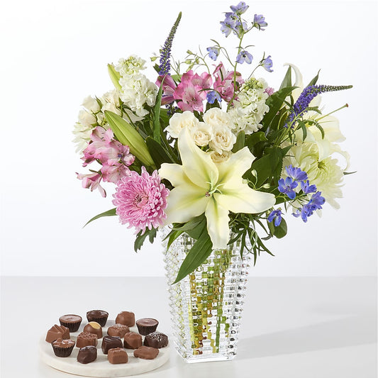 Winter Celebration Bouquet –  Exquisite Flowers, Freeport FL