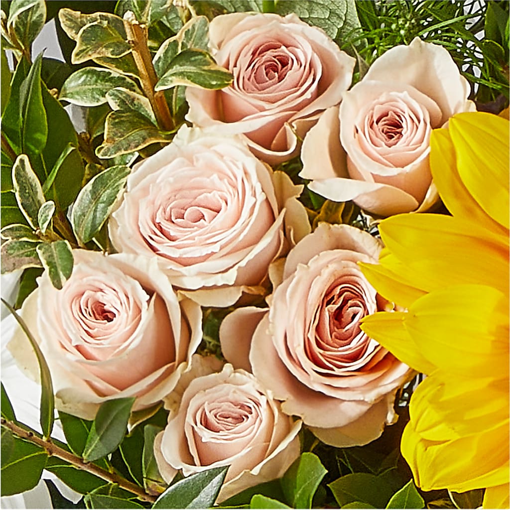 The Good Life Bouquet –  Exquisite Flowers, Freeport FL