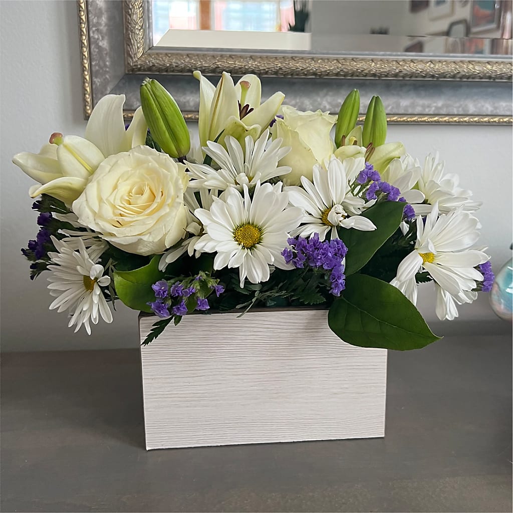 Beyond Blue Box Bouquet –  Exquisite Flowers, Freeport FL