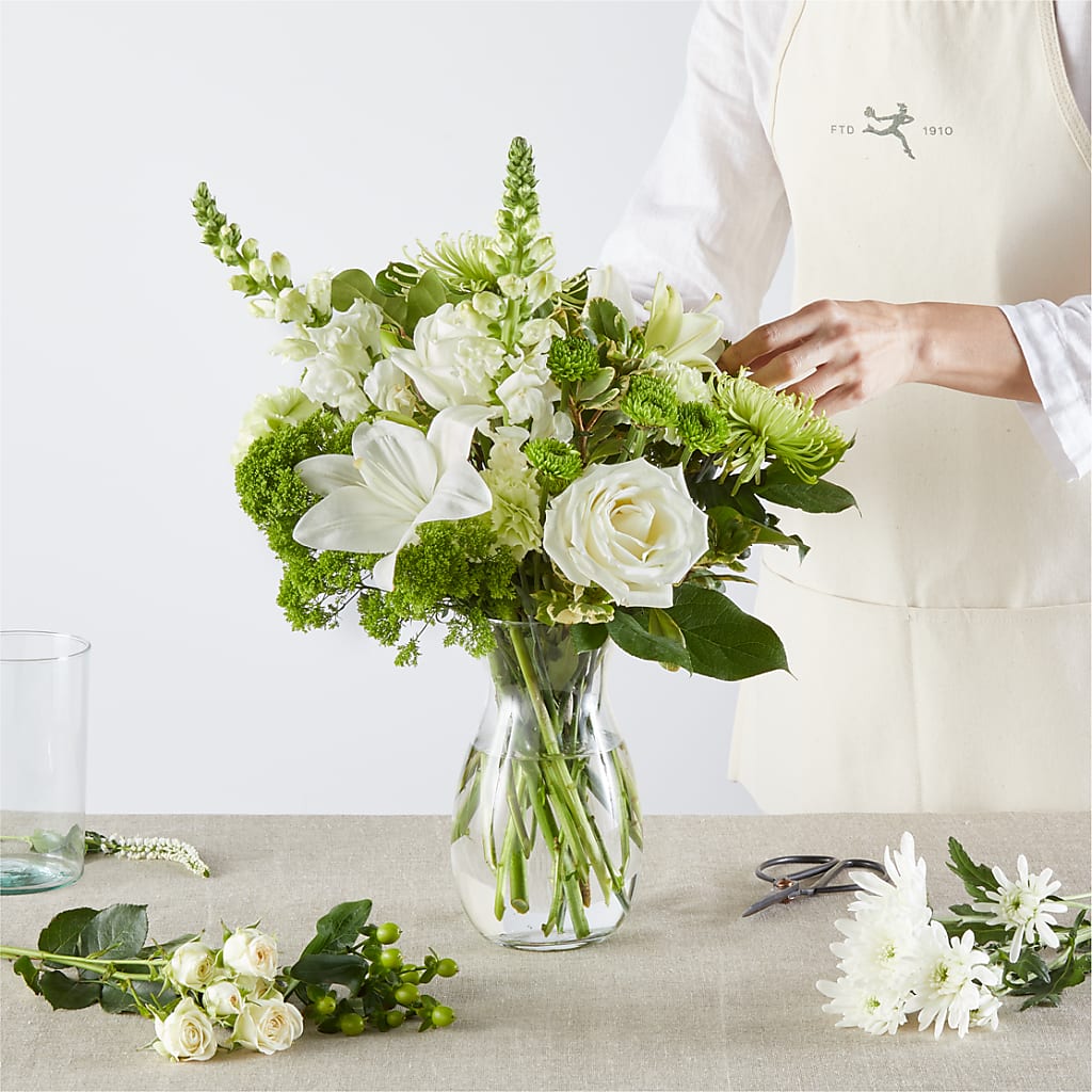 Irish Garden - A Florist Original –  Exquisite Flowers, Freeport FL