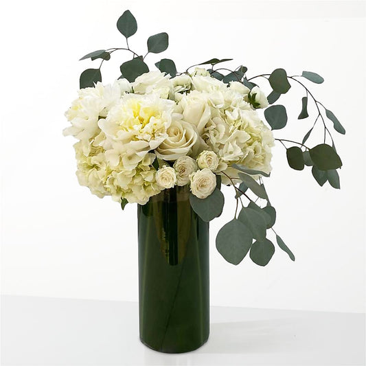 The Pearl –  Exquisite Flowers, Freeport FL