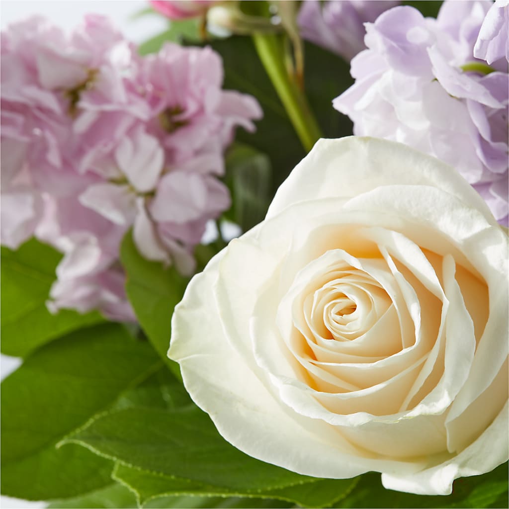 Springtime Spritz Bouquet –  Exquisite Flowers, Freeport FL