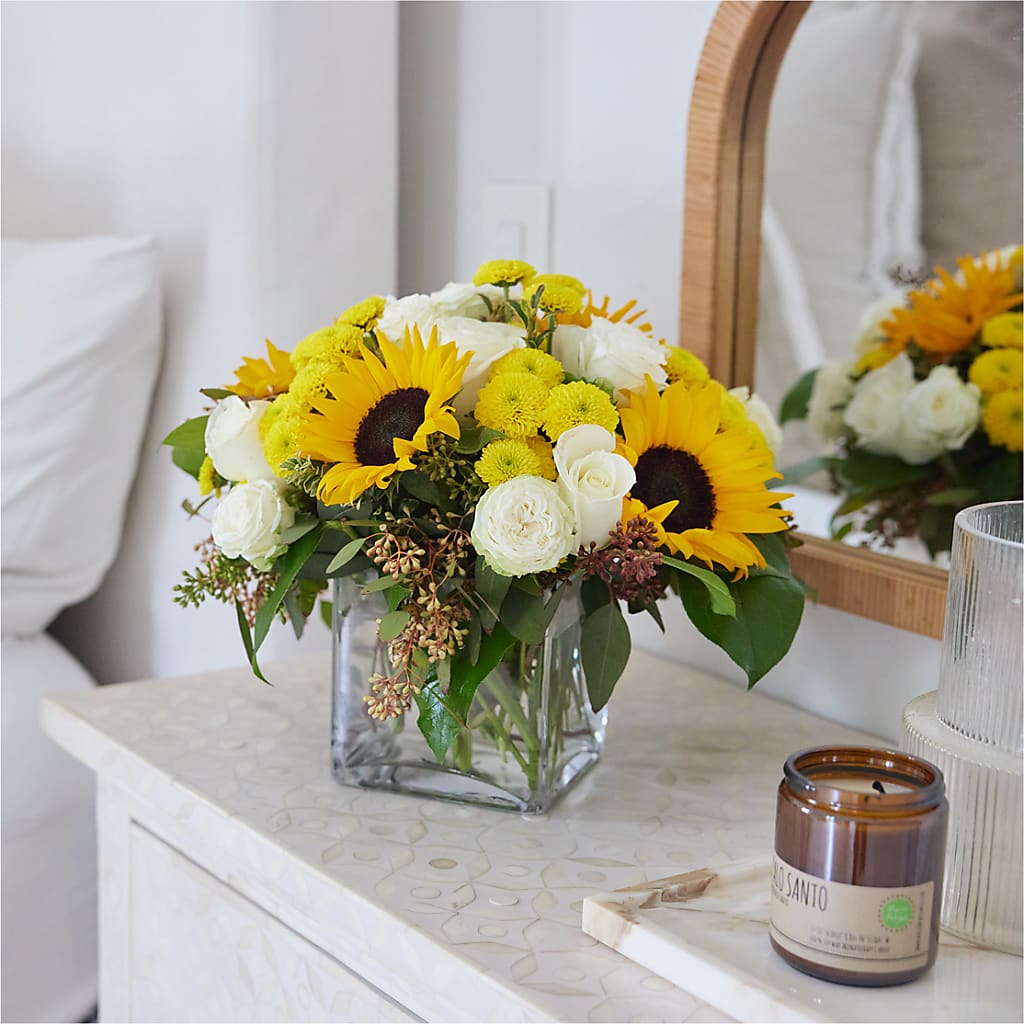 Luminous Morning Bouquet –  Exquisite Flowers, Freeport FL