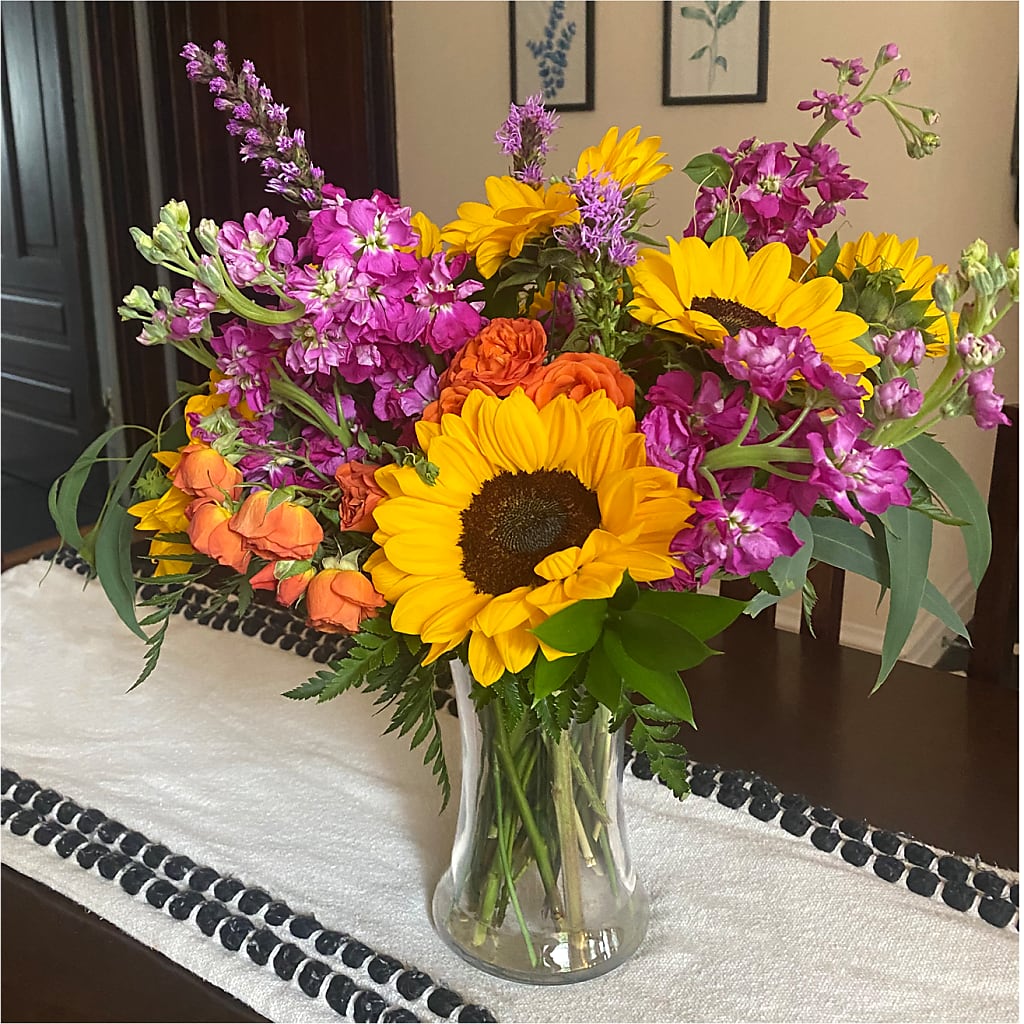 Rays of Life Bouquet –  Exquisite Flowers, Freeport FL