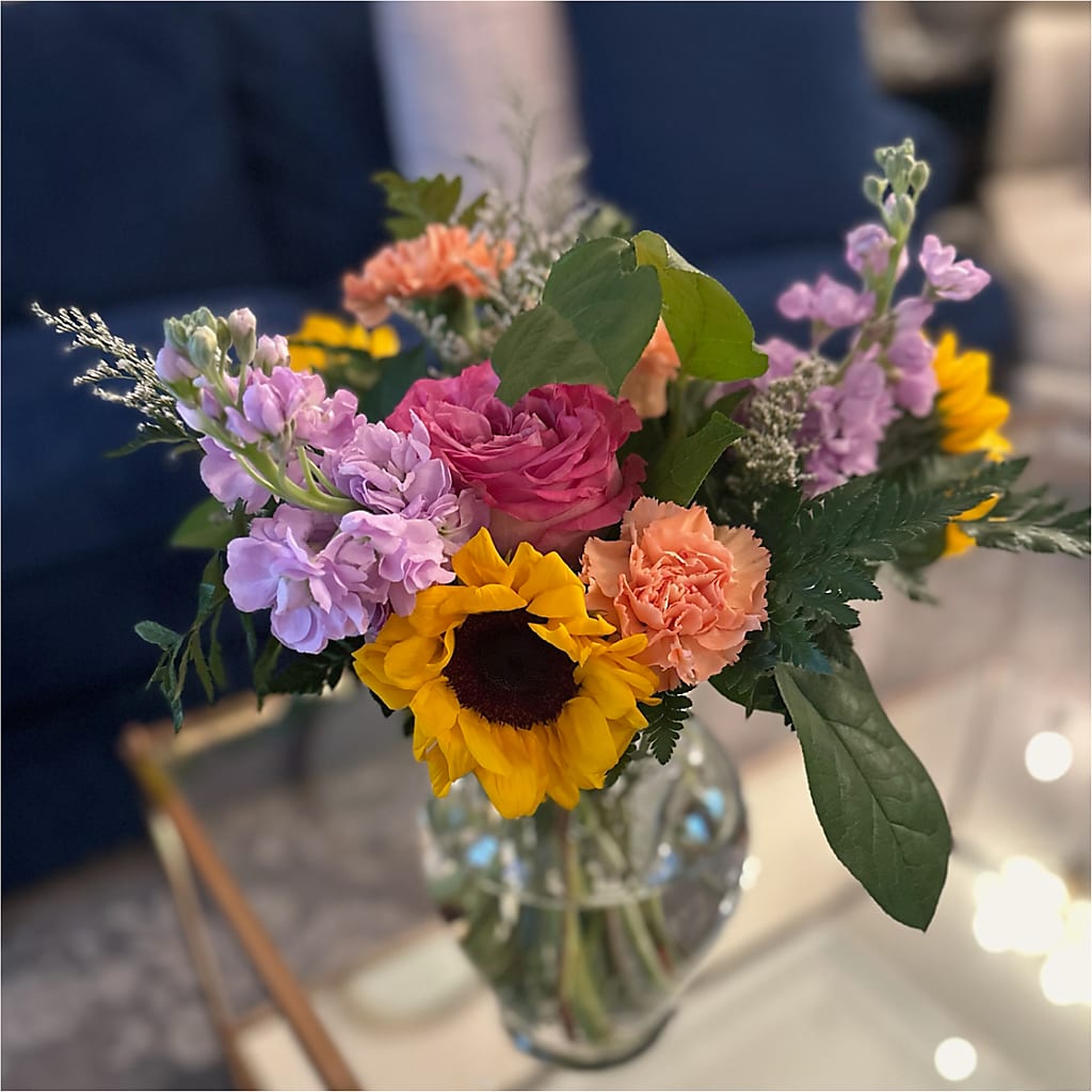 Yellow Brick Road Bouquet –  Exquisite Flowers, Freeport FL