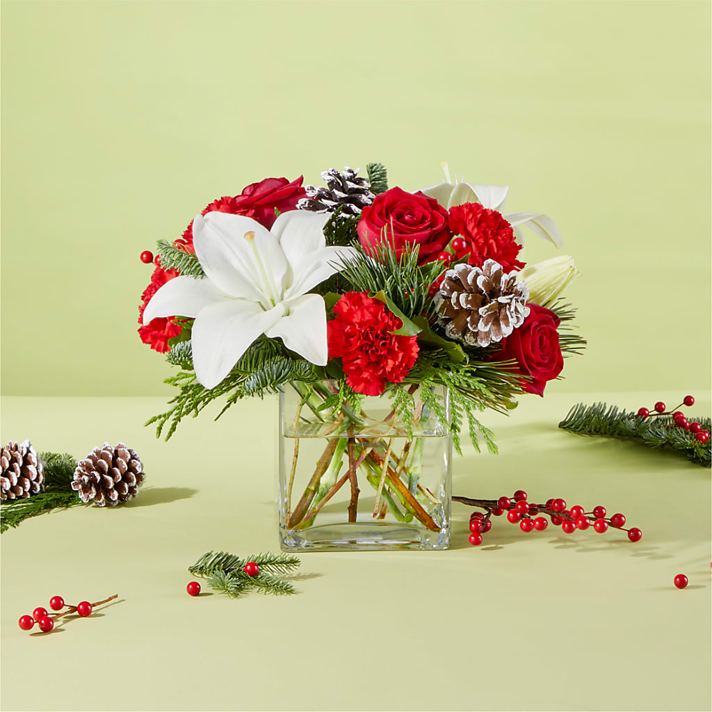 Glistening Icicles Bouquet –  Exquisite Flowers, Freeport FL