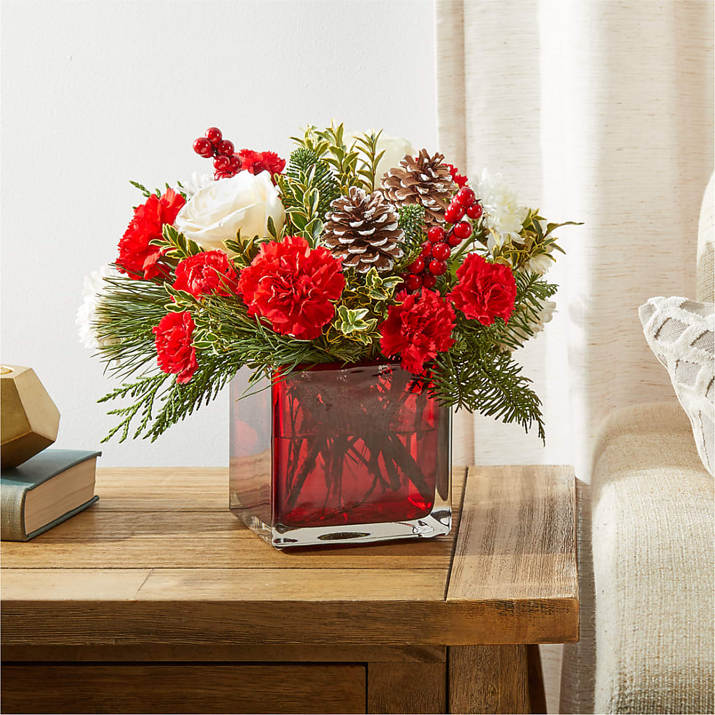Christmas Market Bouquet –  Exquisite Flowers, Freeport FL