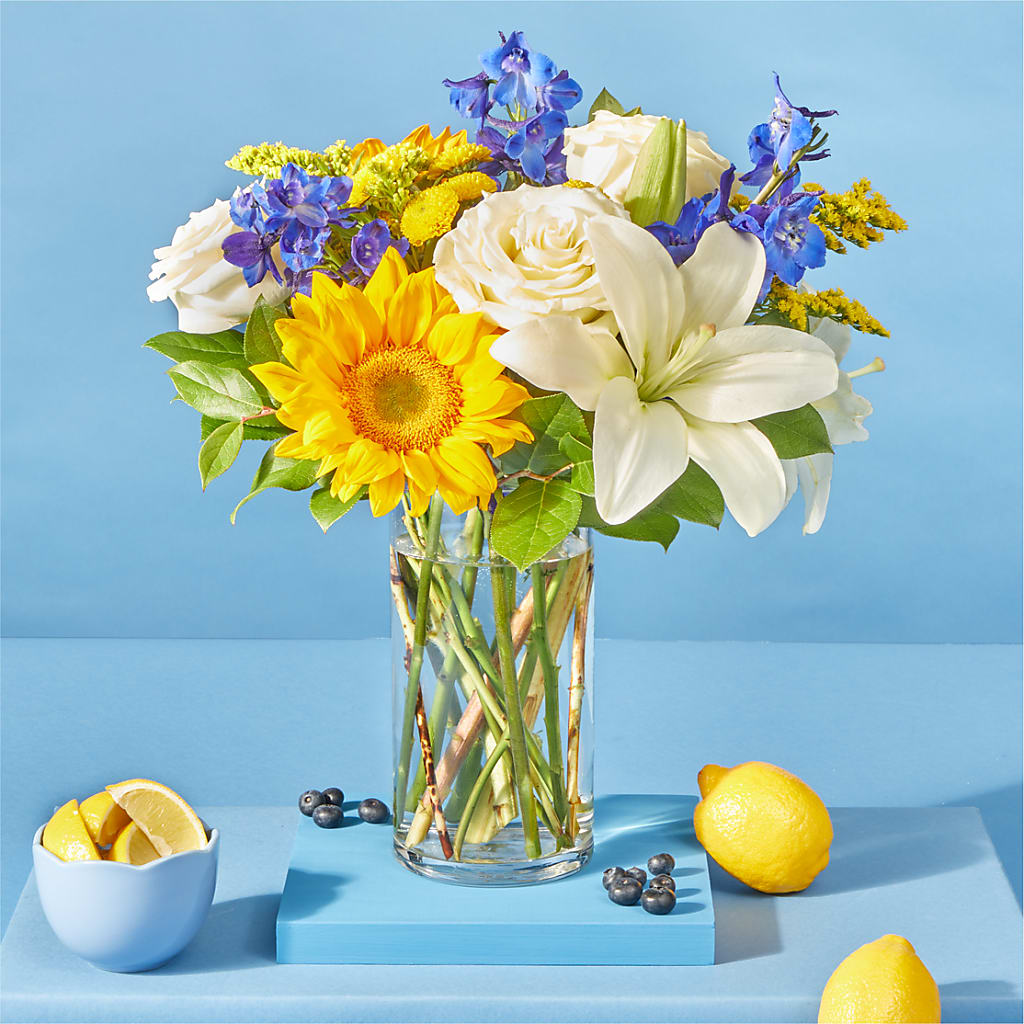 Stargazing Bouquet –  Exquisite Flowers, Freeport FL