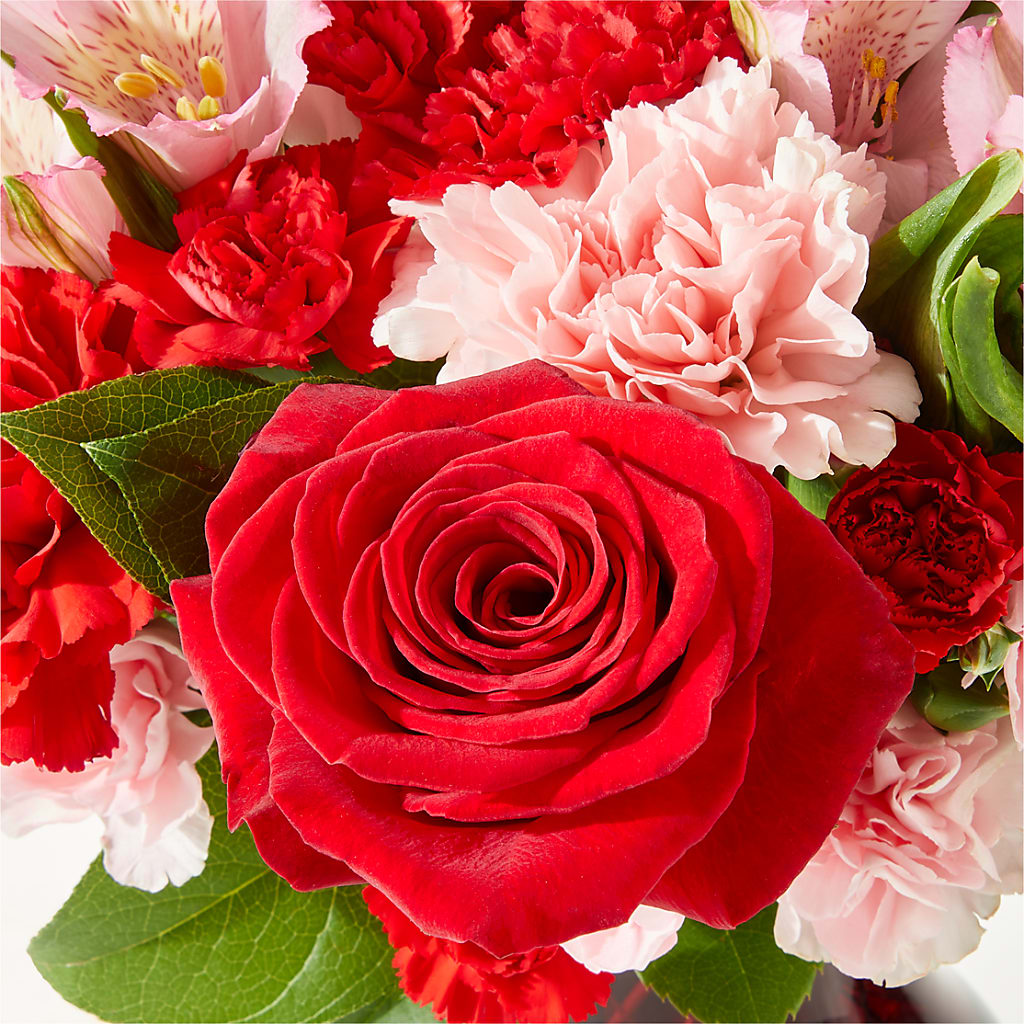 Candy Kisses Bouquet –  Exquisite Flowers, Freeport FL