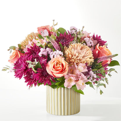 Berry Cobbler Bouquet with Ivory Vase –  Exquisite Flowers, Freeport FL