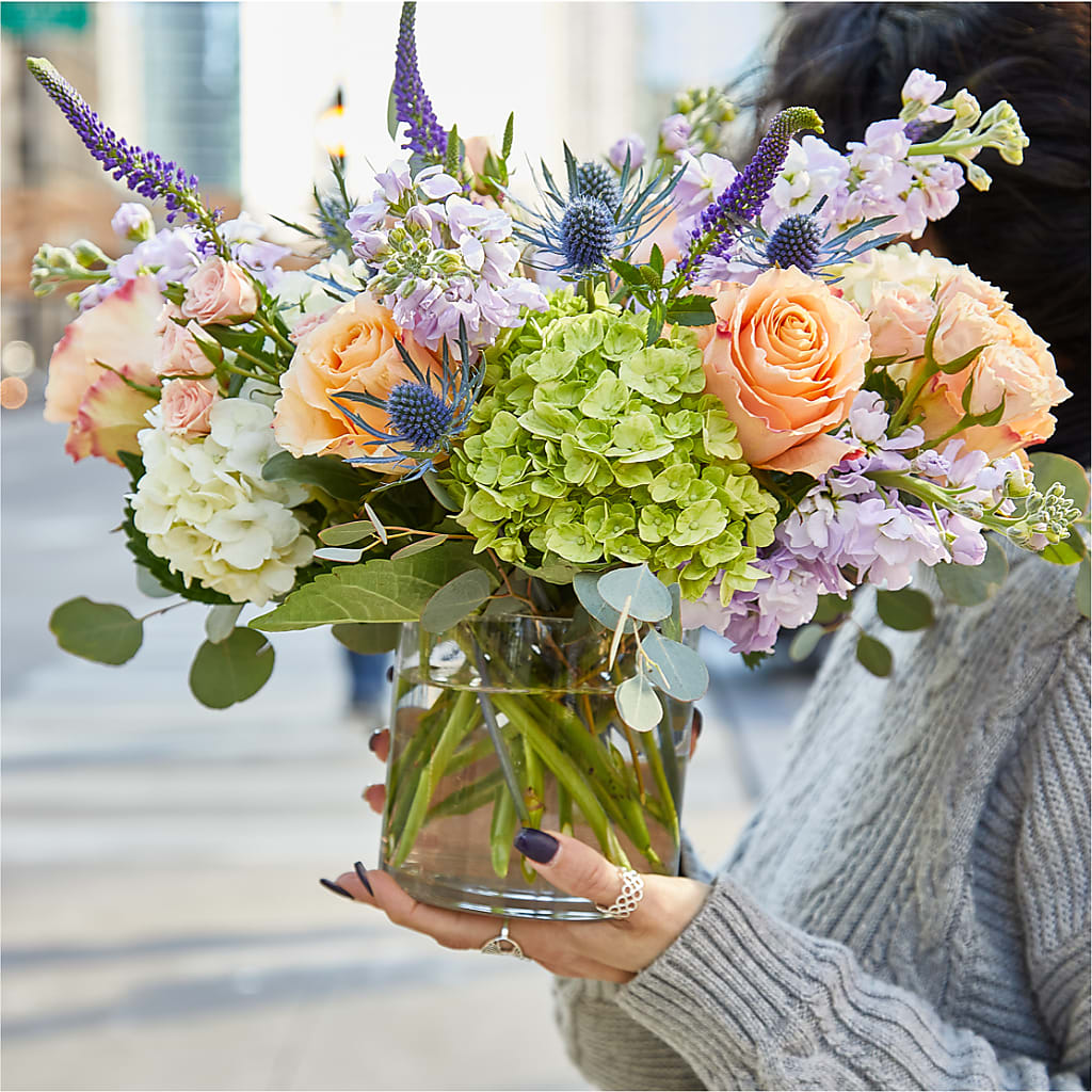 Porch Swing Bouquet –  Exquisite Flowers, Freeport FL