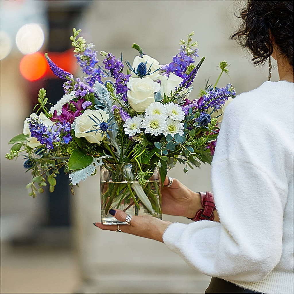 Shooting Star Bouquet –  Exquisite Flowers, Freeport FL