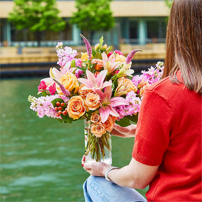 Bisous Bouquet –  Exquisite Flowers, Freeport FL