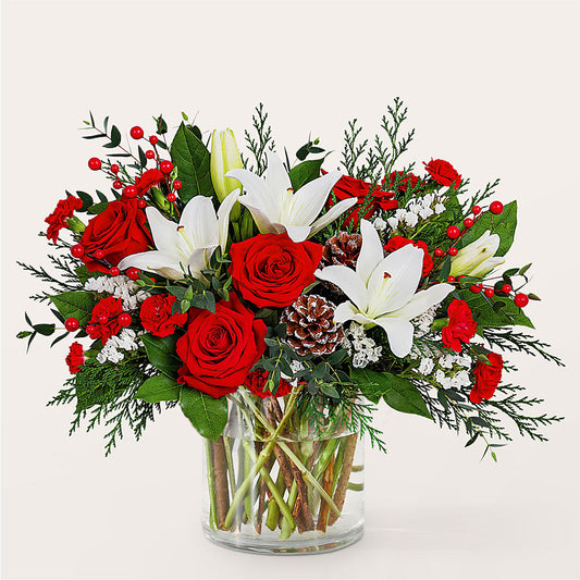 Best in Snow Bouquet –  Exquisite Flowers, Freeport FL