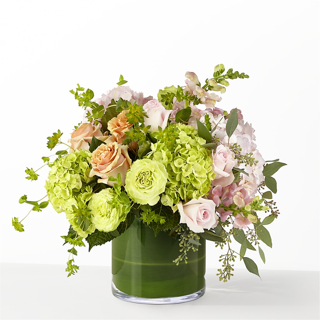 The Art Deco –  Exquisite Flowers, Freeport FL